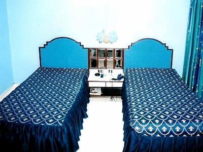 Neeranand Dalhousie- A Pure Vegetarian Hotel Kolkata Exterior photo